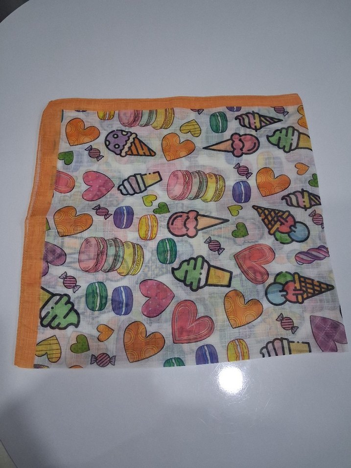 Renkli Baskılı Çocuk Başörtüsü - Görsel 3