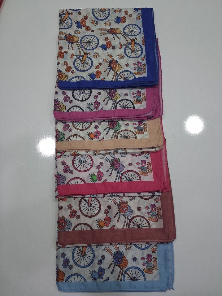 Çiçekli Bisiklet Desenli Renkli çocuk başörtüsü - Görsel 5