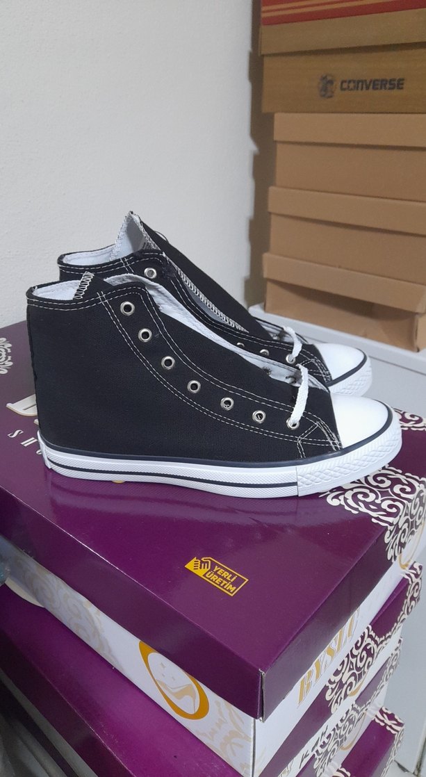 Converse spor ayakkabı - Görsel 2