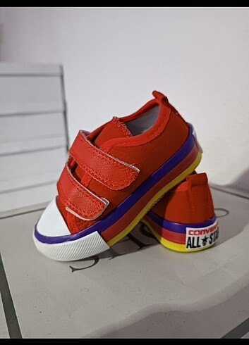 Converse spor ayakkabı