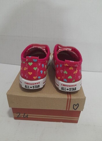 25 Beden pembe Renk Converse spor ayakkabı