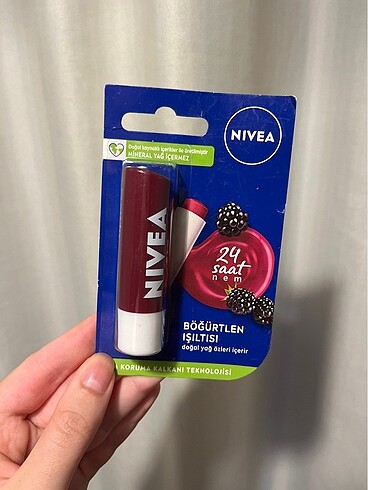 Nivea Böğürtlen Lip Balm