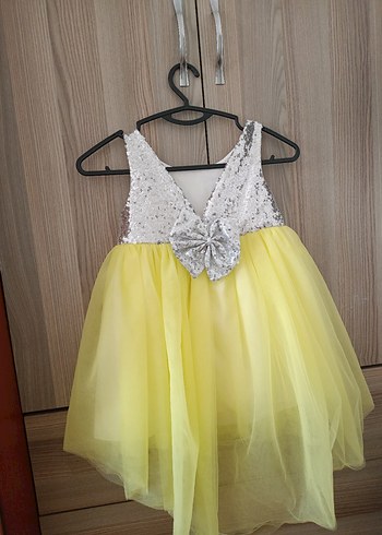 Kız Çocuk Sarı Nakışlı Fırfırlı Elbise - Görsel 2