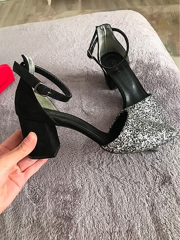 Nişantaşı shoes Kısa topuklu ayakkabı