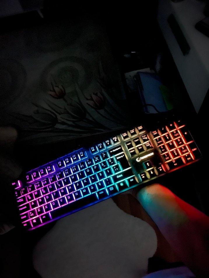 Rampage RGB Işıklı Çok Renkli Klavye. - Görsel 3