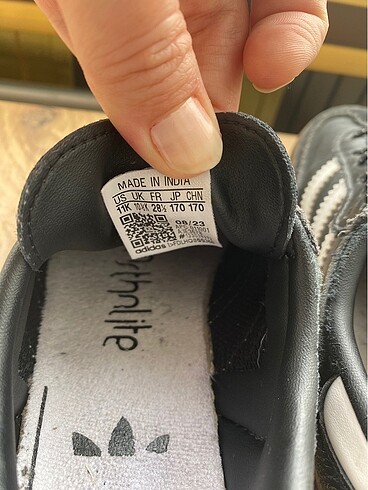 28 Beden siyah Renk Adidas samba