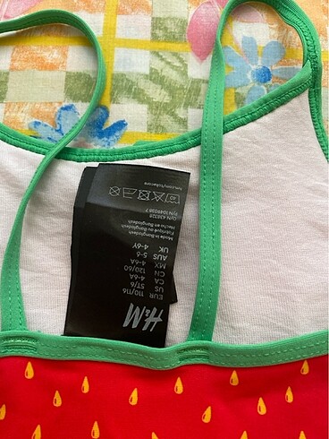 5 Yaş Beden H&M 4-6 yaş bikini mayo takımı