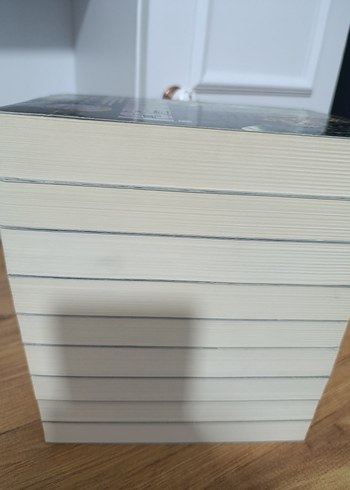 Demir druid günlükleri 9 kitap Roman Seti