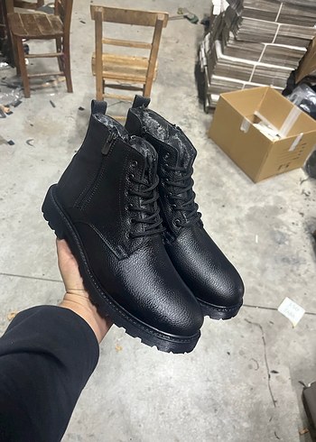 Erkek Siyah Deri Kürklü Sokak Tarzı Bot - Görsel 2