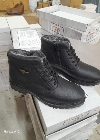 Kürklü Siyah Erkek Biker Bot - Görsel 4