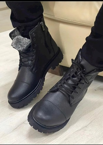 Siyah Deri Bağcıklı Erkek Bot - Görsel 2