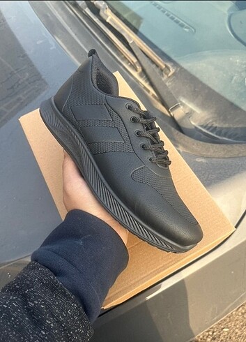 ERKEK SİYAH SNEAKER
