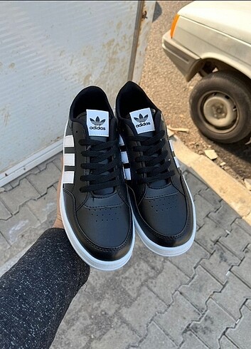43 Beden ERKEK ADİDAS SNEAKER