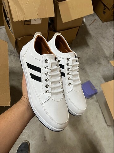 Erkek sneaker ayakkabı
