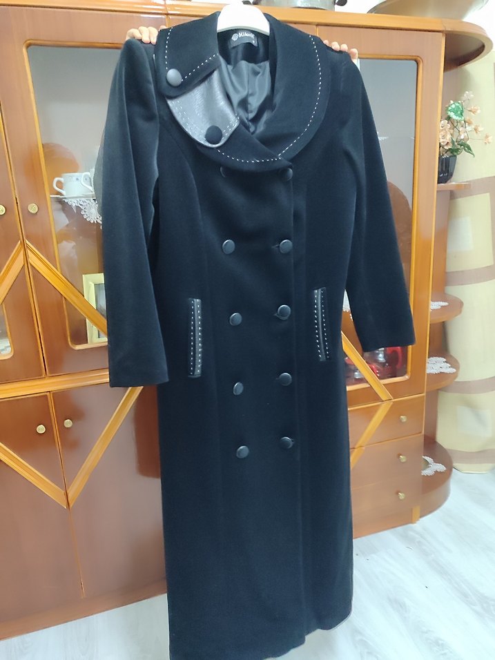 Siyah Kadın Süet Uzun Düğmeli Kaban - Görsel 2