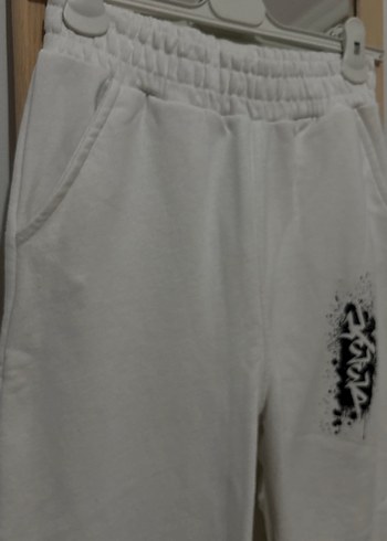 Gri Baskılı Beyaz çocuk Eşofman Altı - Görsel 3