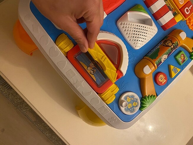  Beden Renk Fisher price aktivite masası