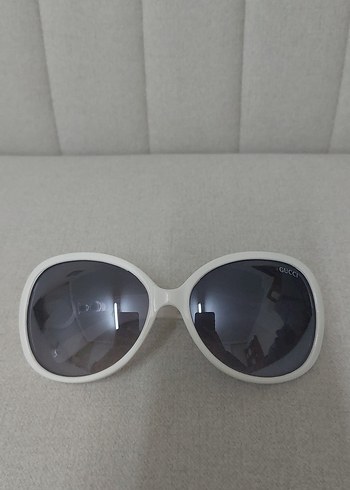 Minimalist Beyaz Gucci Kadın Güneş Gözlüğü