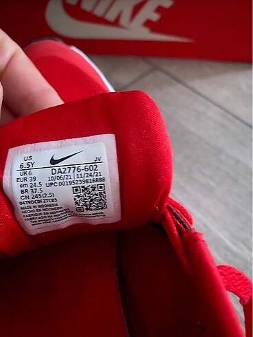 Nike Yenidir