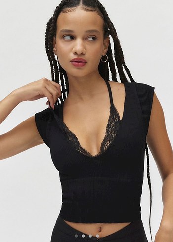 Urban outfitters dantelli siyah Büstiyer