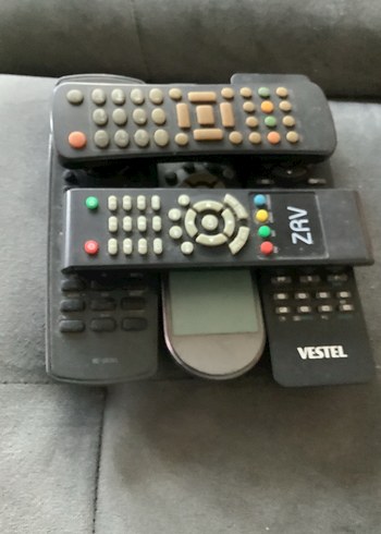 Vestel ve ZRV Uydu Alıcı Kumandaları - Görsel 2