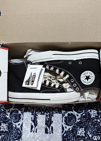 Converse Chuck Taylor