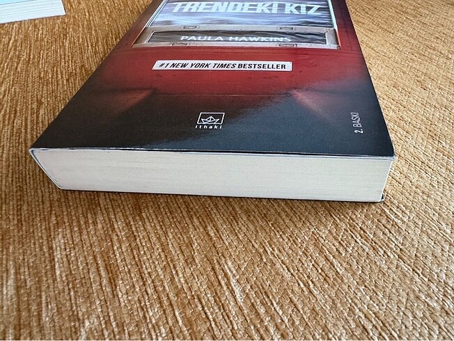  Beden Trendeki Kız Paula Hawkings