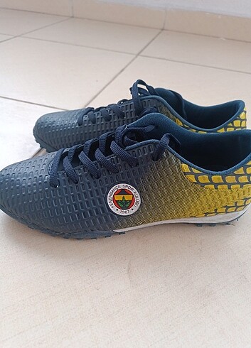 Kinetix Fenerbahçe halı saha ayakkabısı
