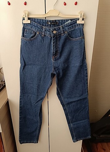 B&Oil Boyfriend Pantolon 