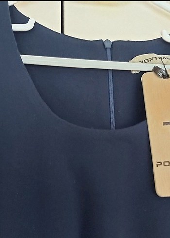 Elbise sıfır etiketi üzerinde - Görsel 3