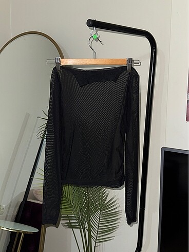Urban Outfitters Dik yaka Transparan bluz