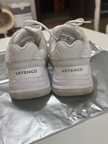 37 Beden beyaz Renk Decathlon Artengo Tenis Ayakkabısı