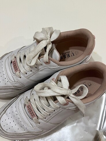 36 Beden beyaz Renk Guess rose white sneaker