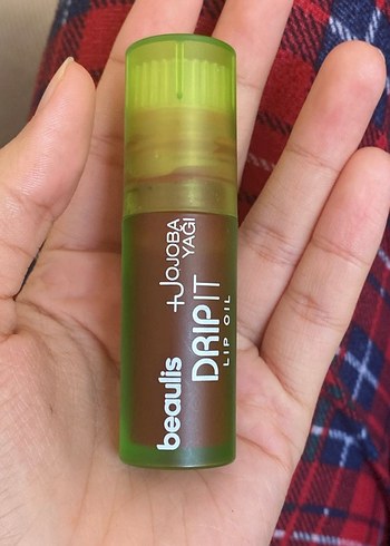 Beaulis Drip It Jojoba Yağlı Ruj - Koyu Haki