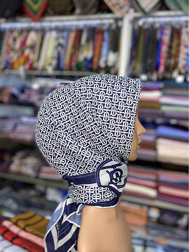Diğer Burberry Desen Soft Eşarp