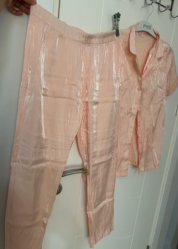 l Beden Saten pudra pijama
