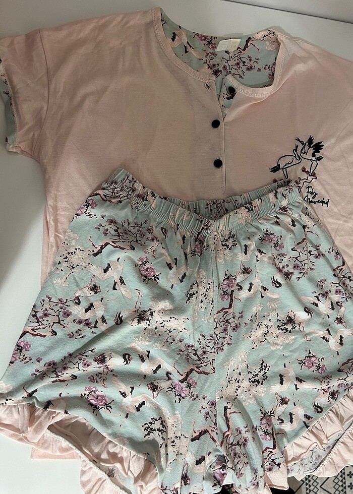 Şortlu pijama - Görsel 2