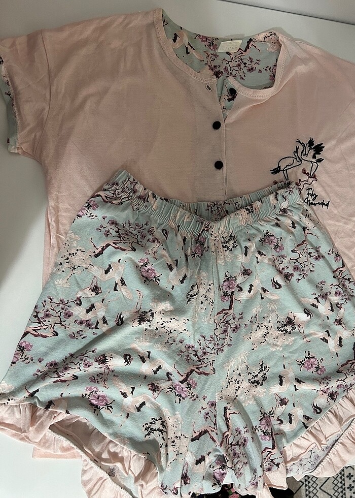 Şortlu pijama - Görsel 5