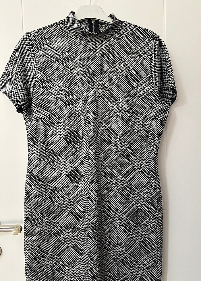 Desenli mini elbise - Görsel 2