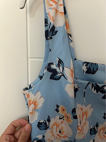 Mavi çiçekli midi boy elbise - Görsel 8