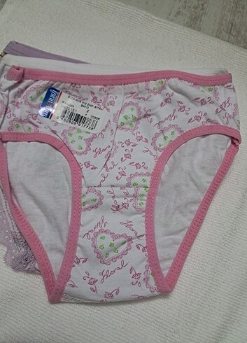 Tutku_ seheryildizi ic çamaşırı - Görsel 4