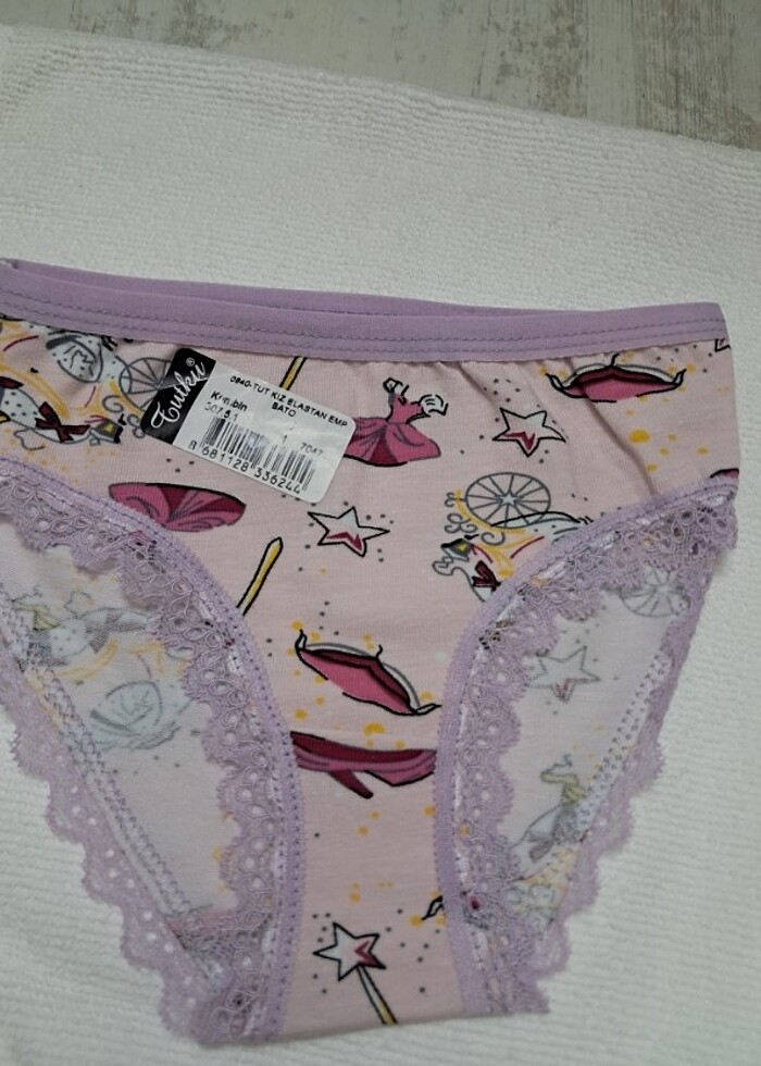 Tutku_ seheryildizi ic çamaşırı  - Görsel 2