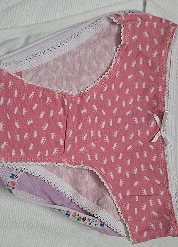 Kız cocuk ic camasiri 6 adet - Görsel 2