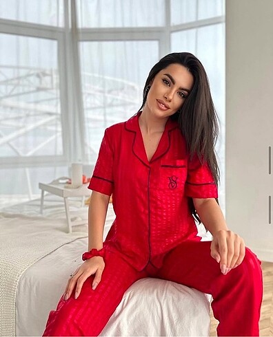 Diğer Pijama Takımı