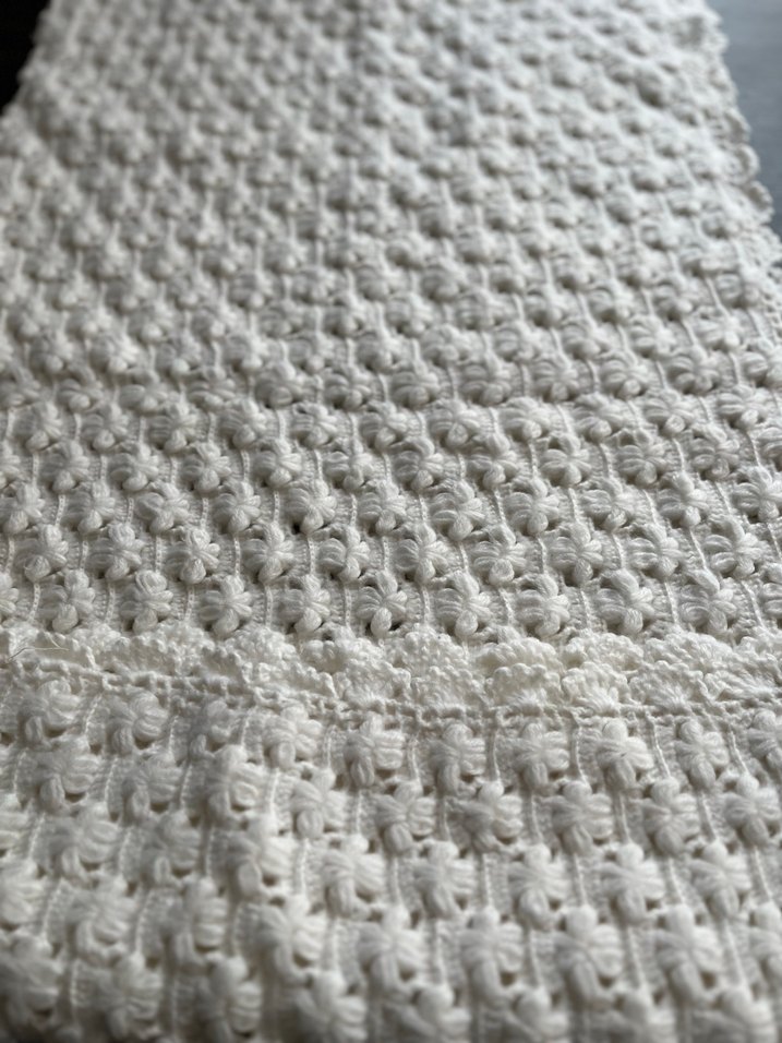 Bebek battaniyesi Nako ile örülmüş 105cm kare - Görsel 5