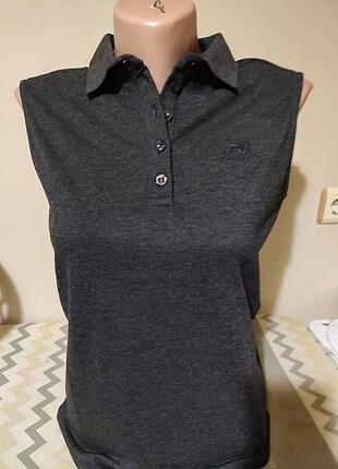 Kolsuz Polo yaka t-shirt