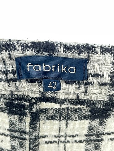 42 Beden çeşitli Renk Fabrika Mini Şort %70 İndirimli.