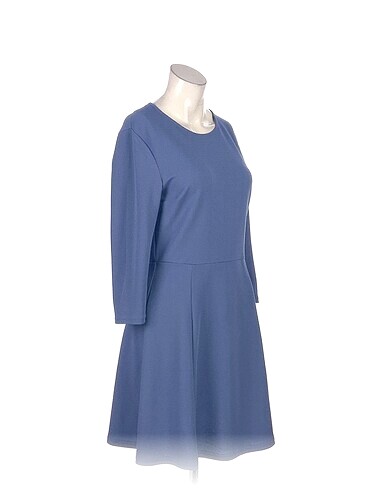 H&M H&M Kısa Elbise %70 İndirimli.