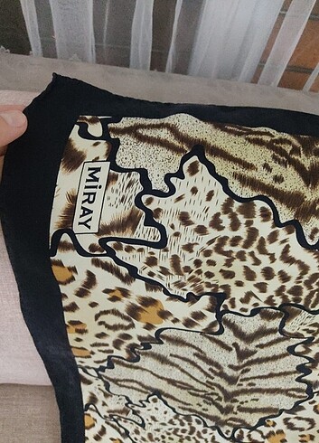 İpek eşarp  - Görsel 3