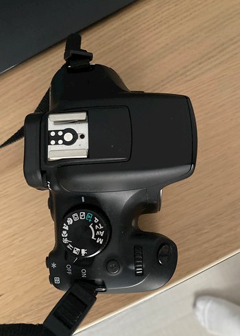 Canon Canon EOS 1300D Siyah Dijital Fotoğraf Makinesi
